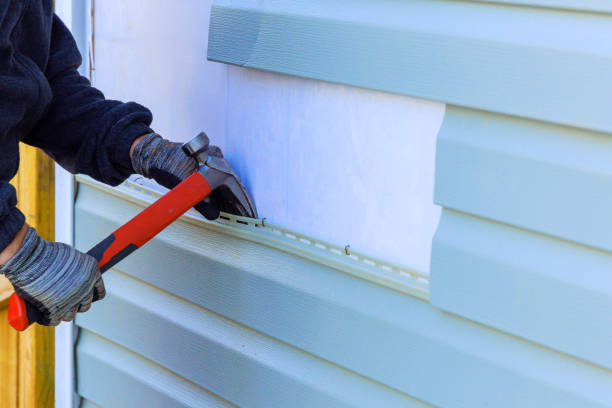Reliable Wood Siding contractor in South Elgin, IL by Superior Siding Solutions